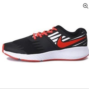 Nike Star Runners